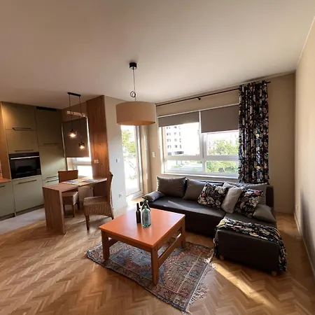 - Kawalerka Na Gorczynie I Parking Lägenhet